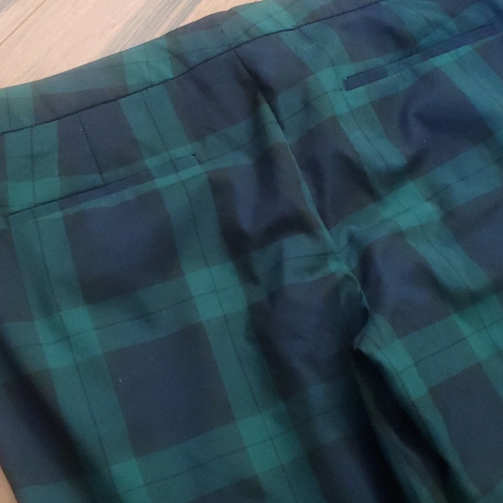 Capris - Picture 2 of 2
